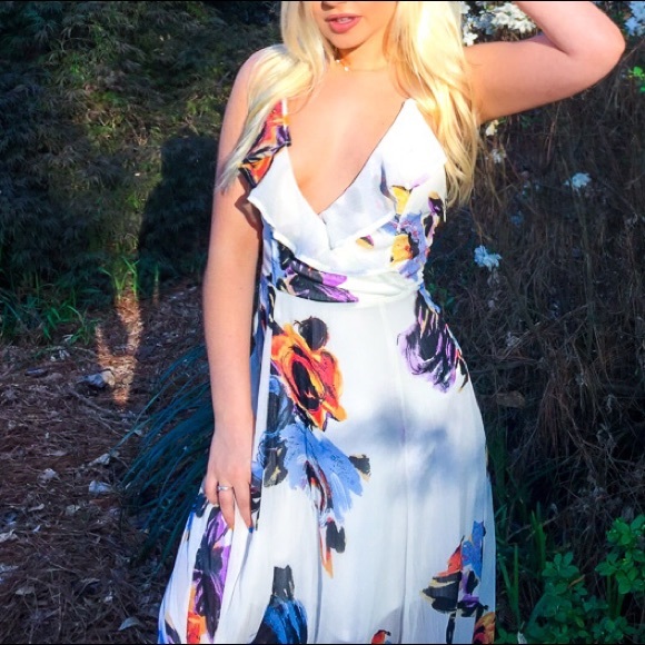White floral print maxi dress - Picture 2 of 3